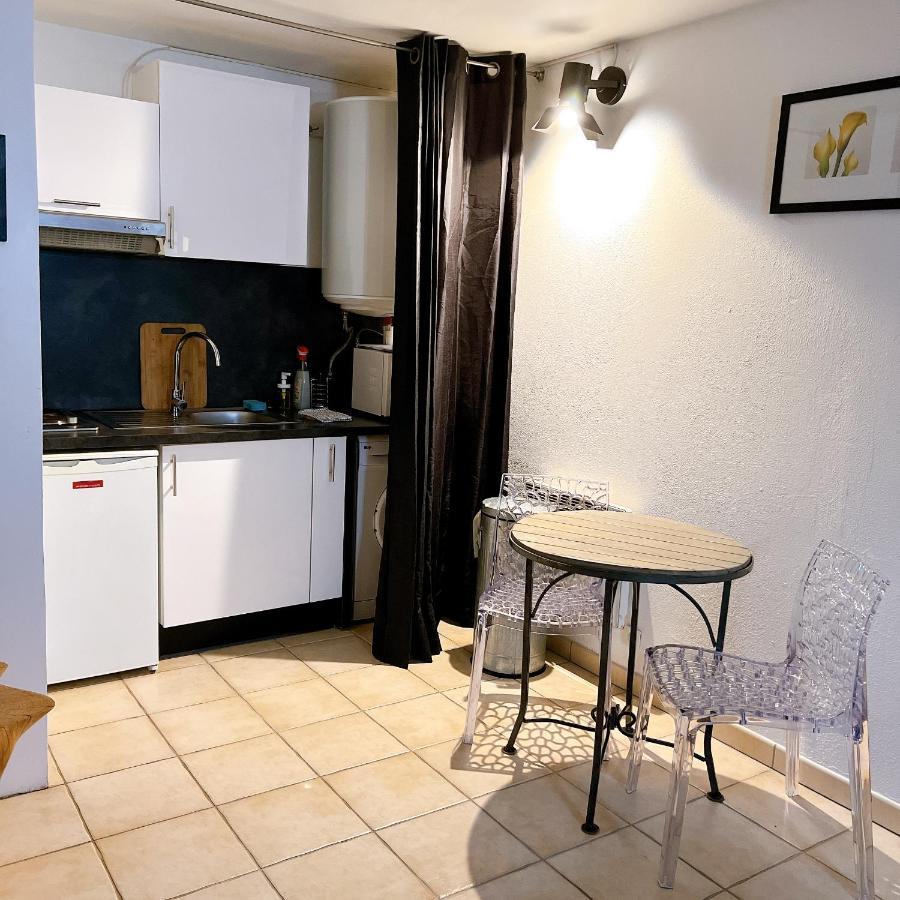Appartement Climatise Parking Cite Paoline Corte  Buitenkant foto
